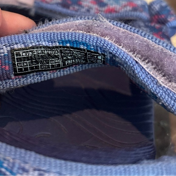 Teva Universal Sport Water Shoe Sandal Girls Size 2 Pink & Purple Outdoor Hiking - Picture 4 of 5
